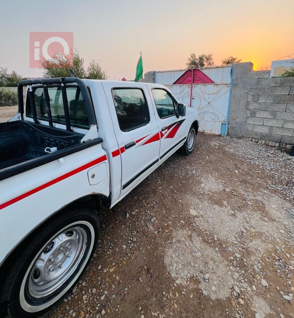 نيسان بيك اب